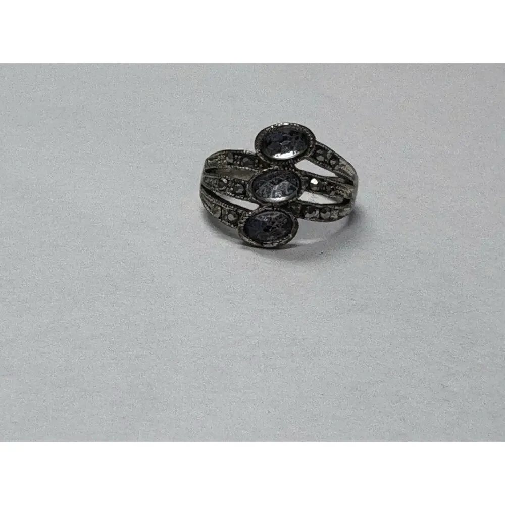 Vintage Silver Tone Marcasite Style Ring Purple Oval Rhinestones Size 9